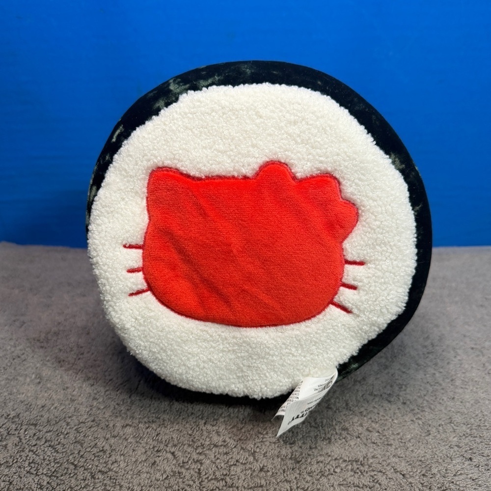 Hello kitty sushi roll plush toy
Brand new - Picture 3 of 6